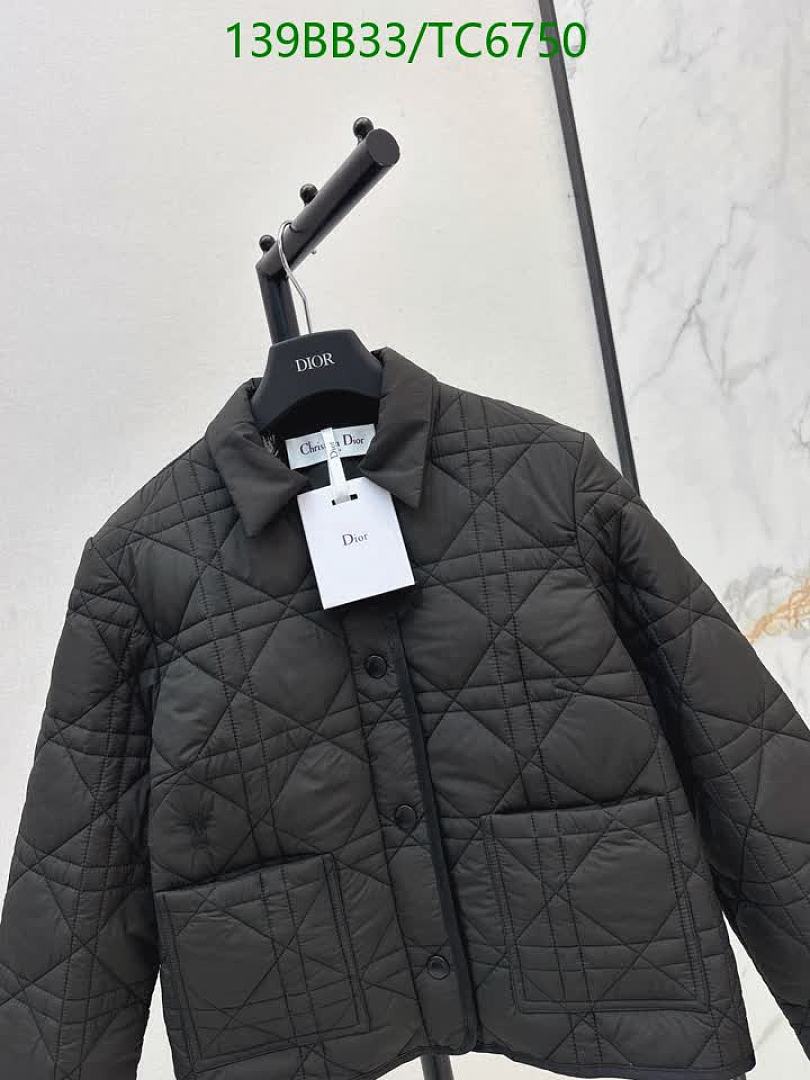 Dior-Clothing Code: TC6750 $: 139USD