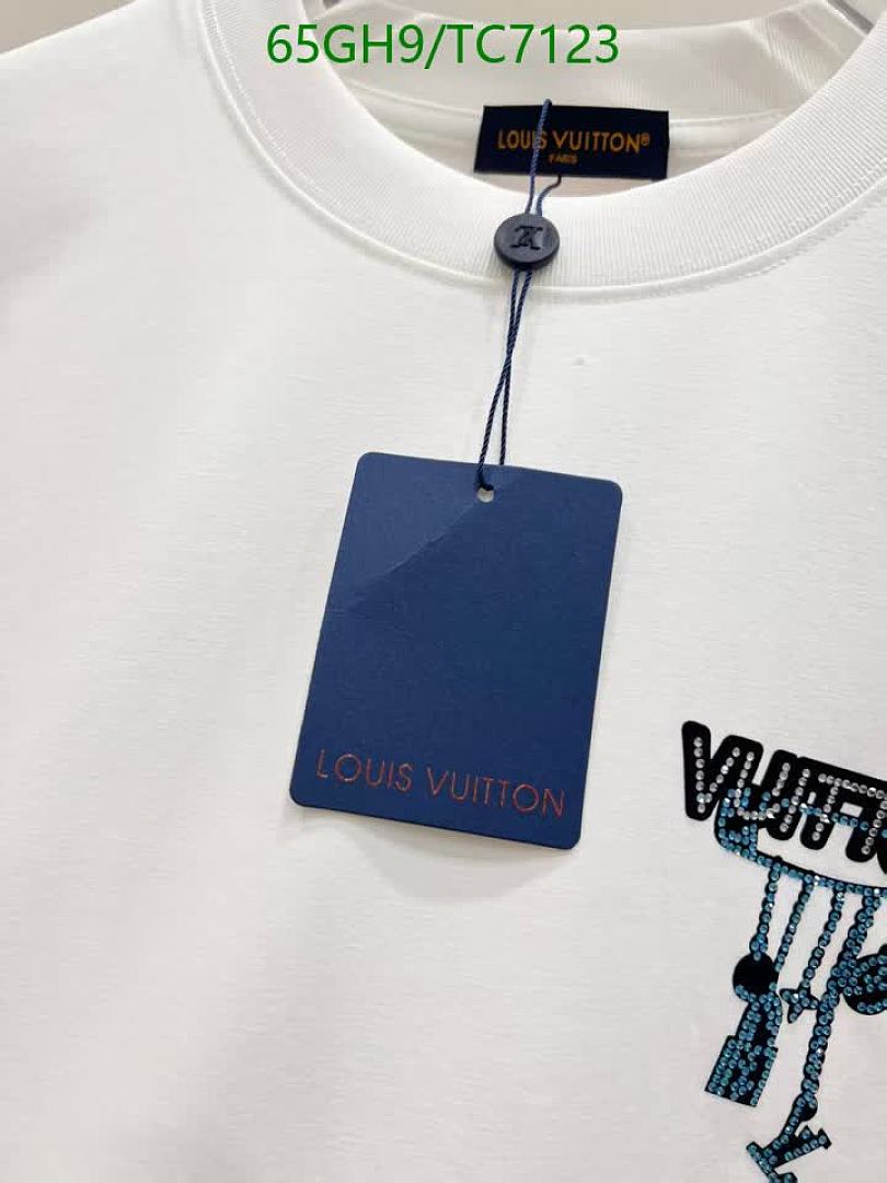 LV-Clothing Code: TC7123 $: 65USD