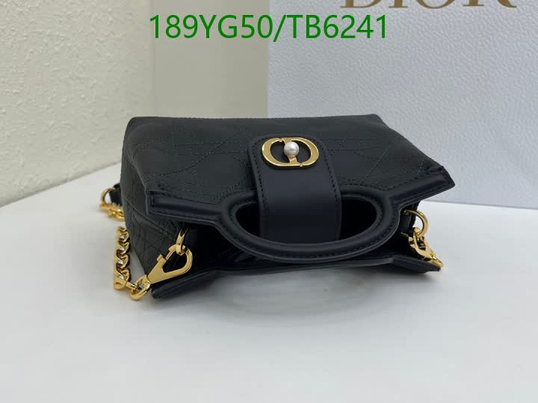 Dior-Bags(5A) Code: TB6241 $: 189USD