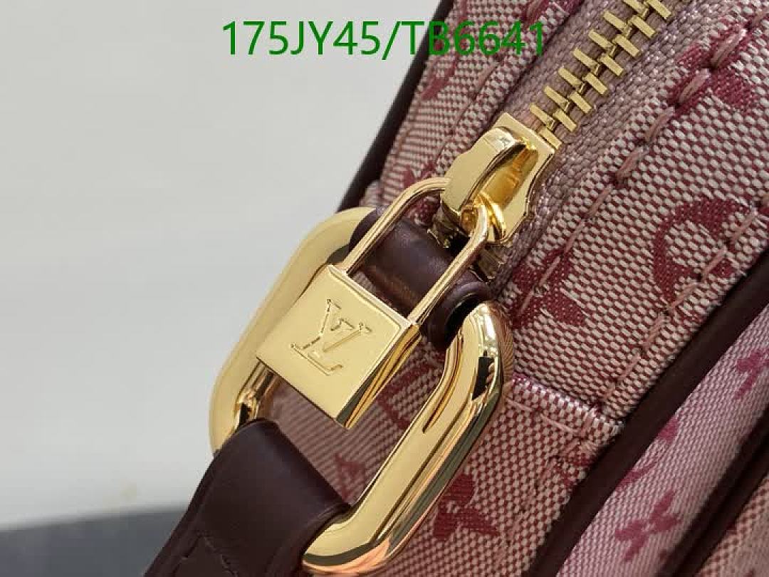 LV-Bags(5A) Code: TB6641 $: 175USD