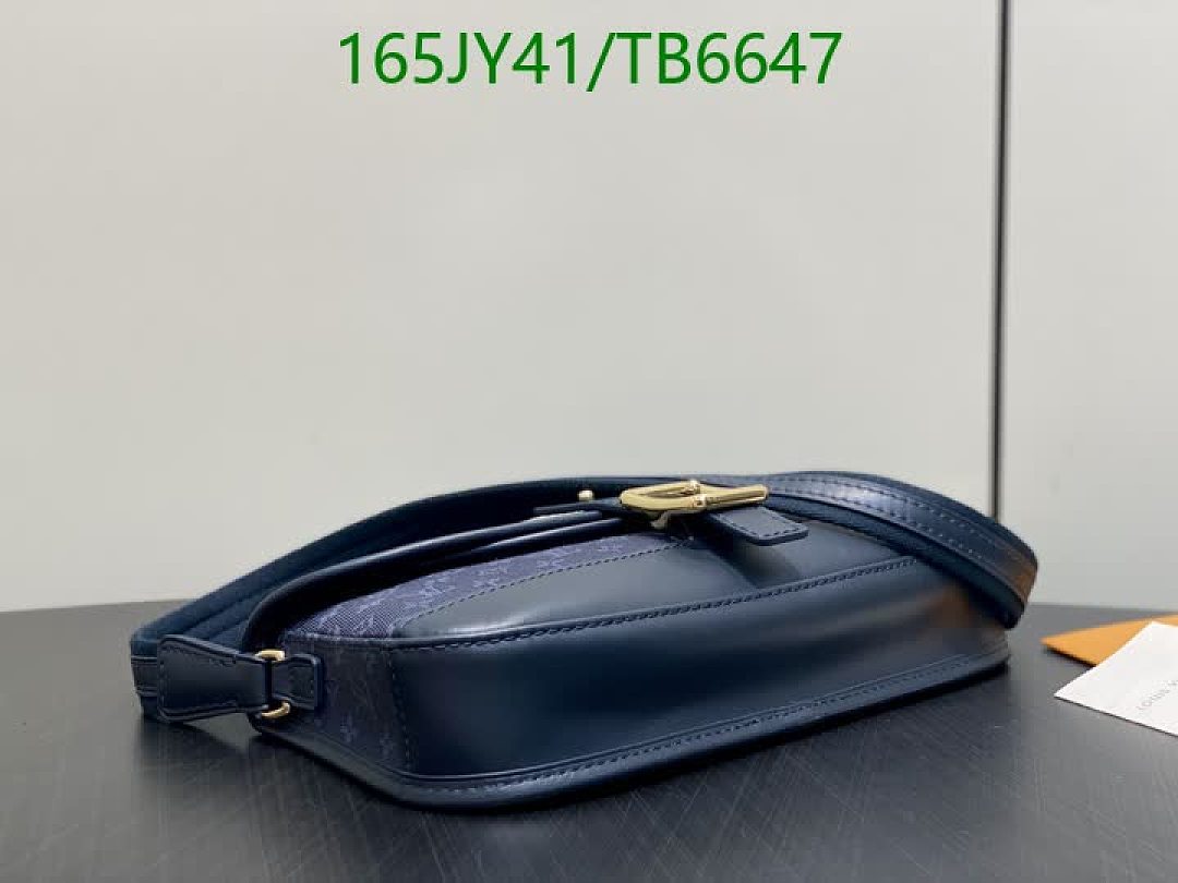 LV-Bags(5A) Code: TB6647 $: 165USD
