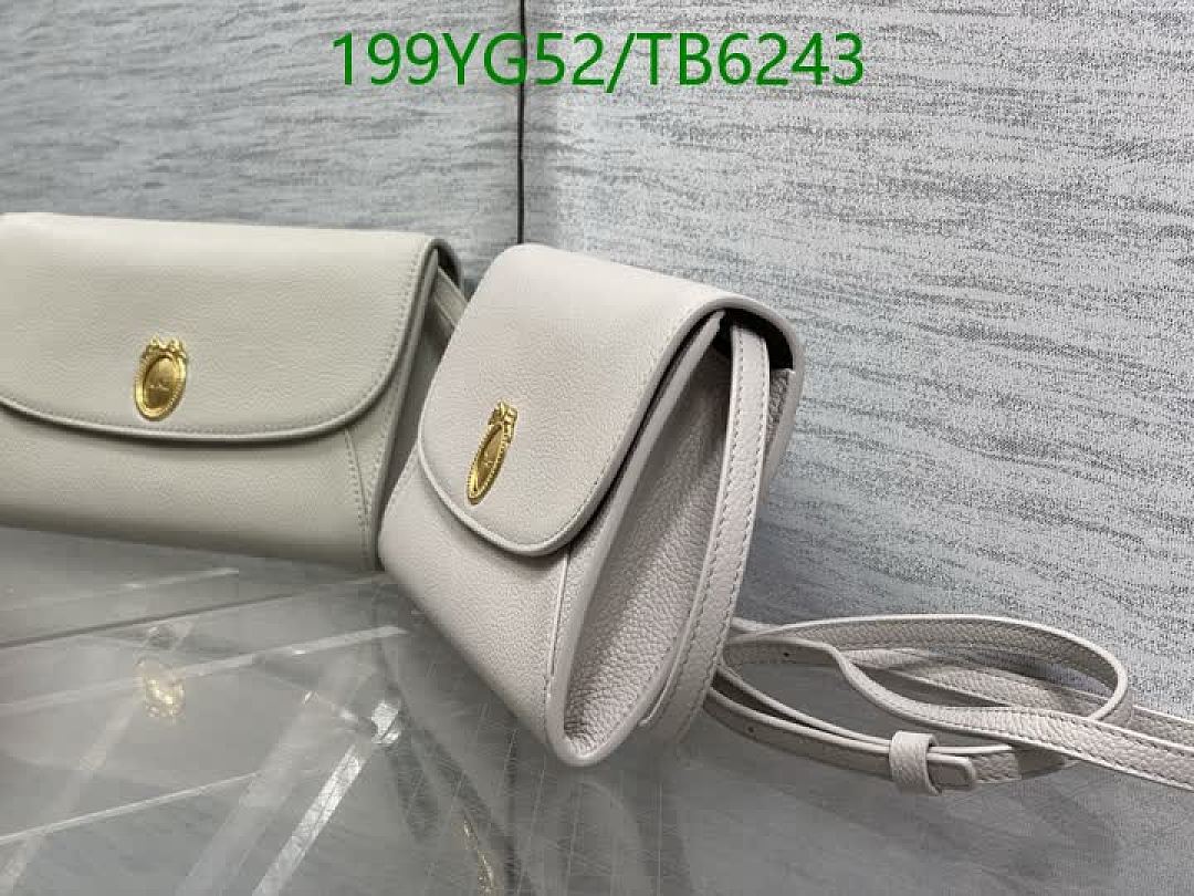 Dior-Bags(5A) Code: TB6243 $: 199USD