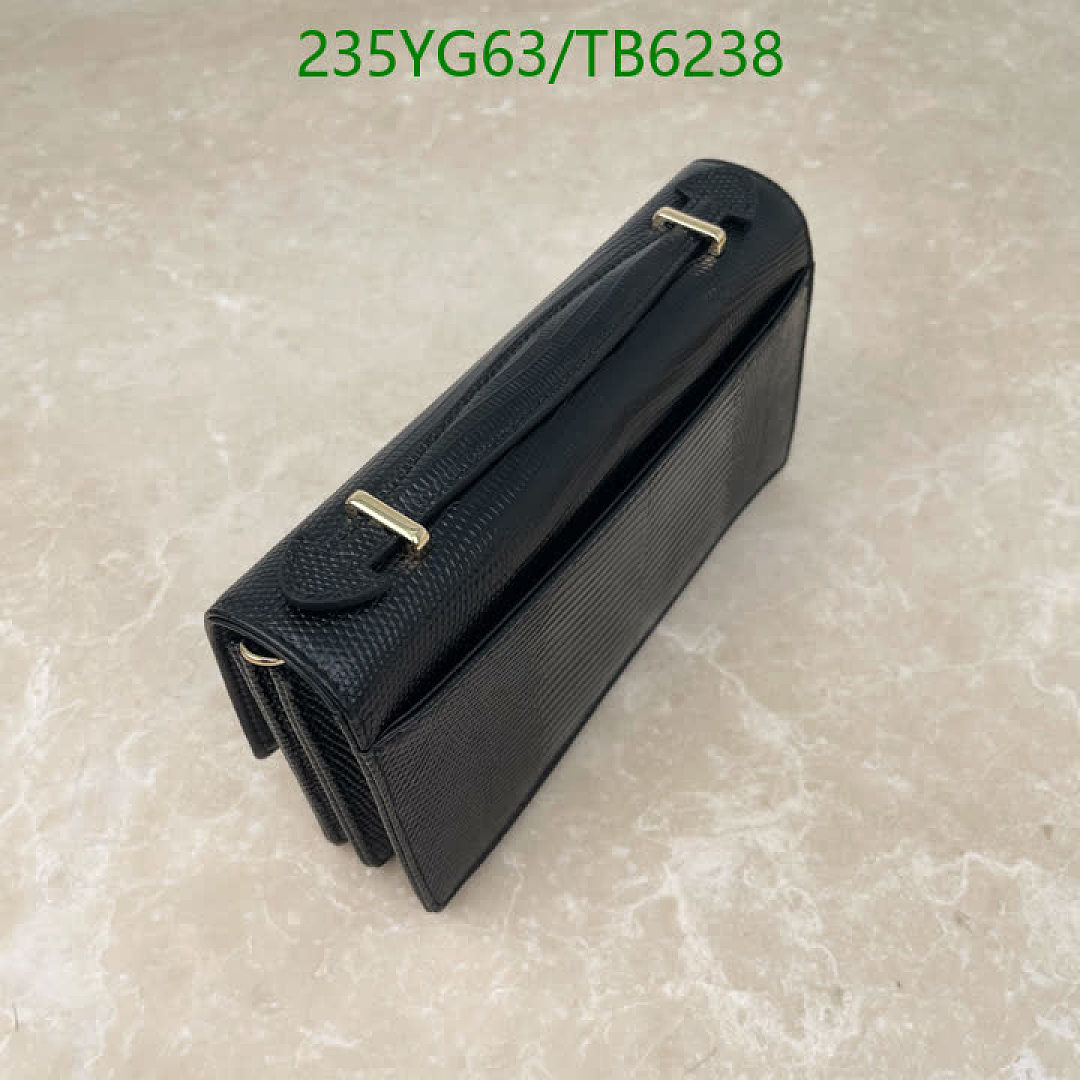 Dior-Bags(5A) Code: TB6238 $: 235USD
