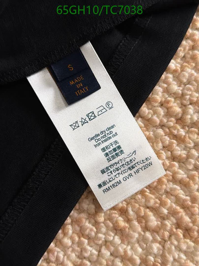 LV-Clothing Code: TC7038 $: 65USD