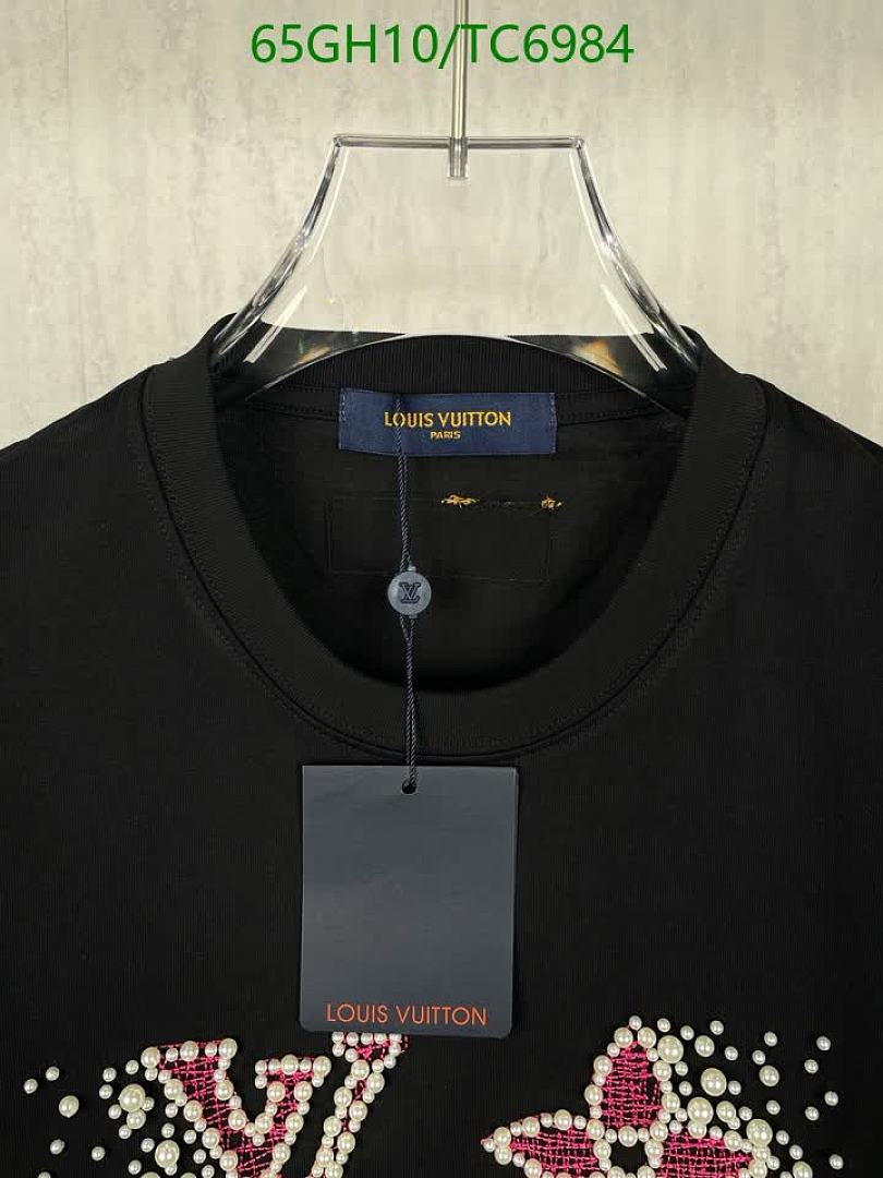 LV-Clothing Code: TC6984 $: 65USD