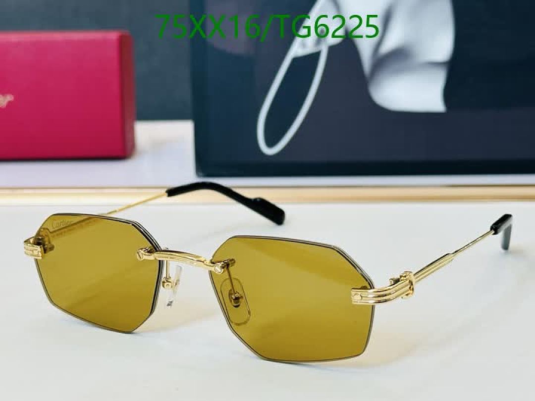 Cartier-Glasses Code: TG6225 $: 75USD