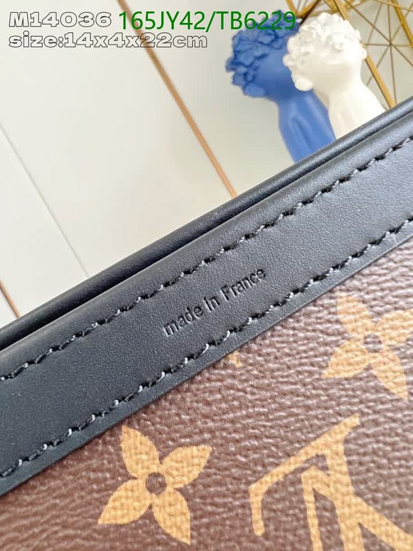 LV-Bags(5A) Code: TB6229 $: 165USD