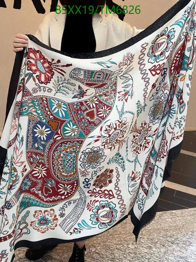 Hermes-Scarves Code: TM6826 $: 85USD