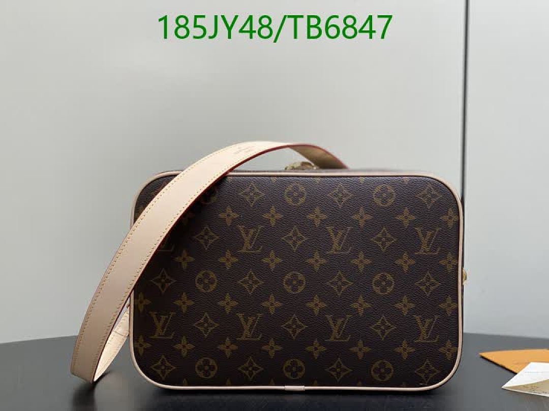 LV-Bags(5A) Code: TB6847 $: 185USD