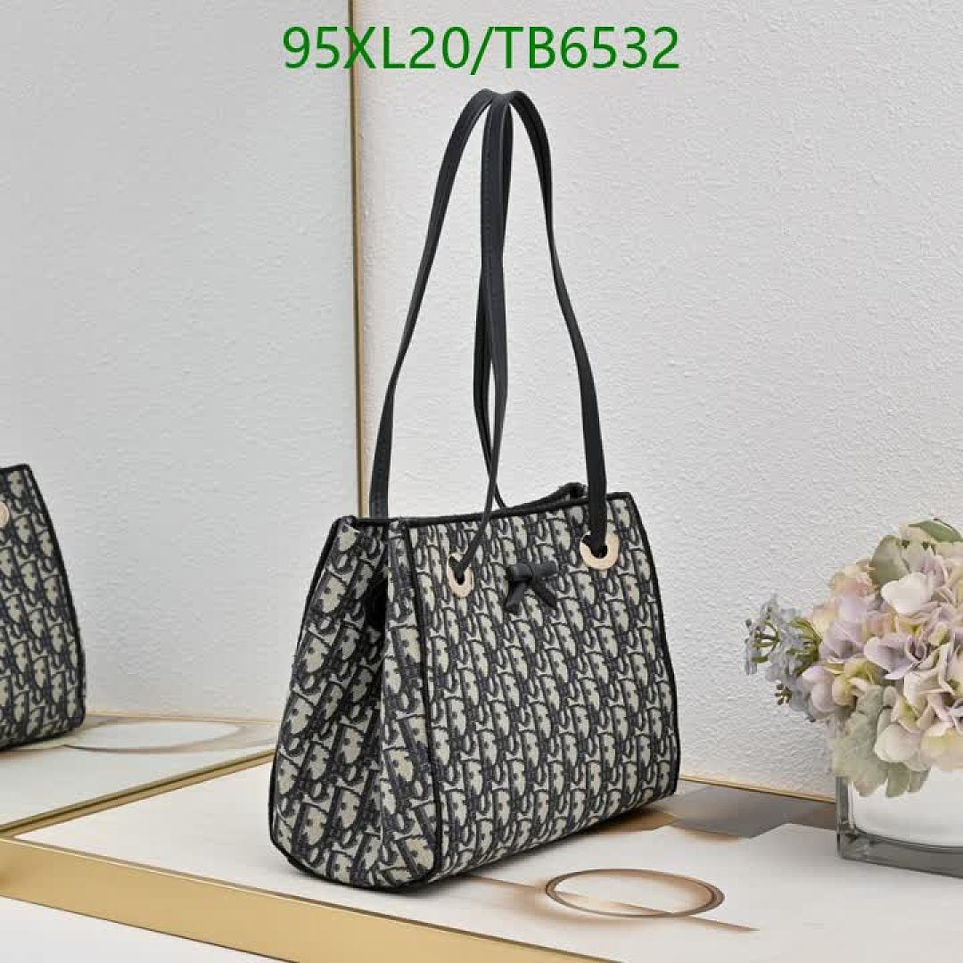 Dior-Bags(4A) Code: TB6532 $: 95USD