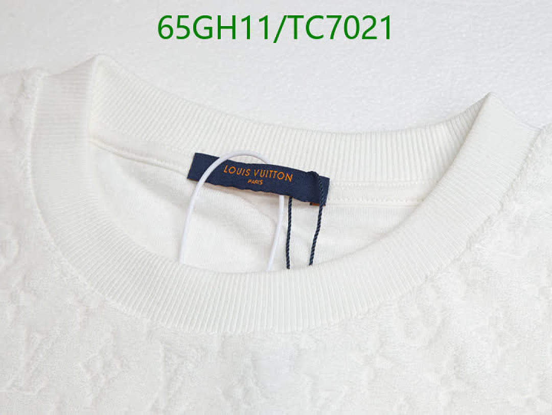 LV-Clothing Code: TC7021 $: 65USD