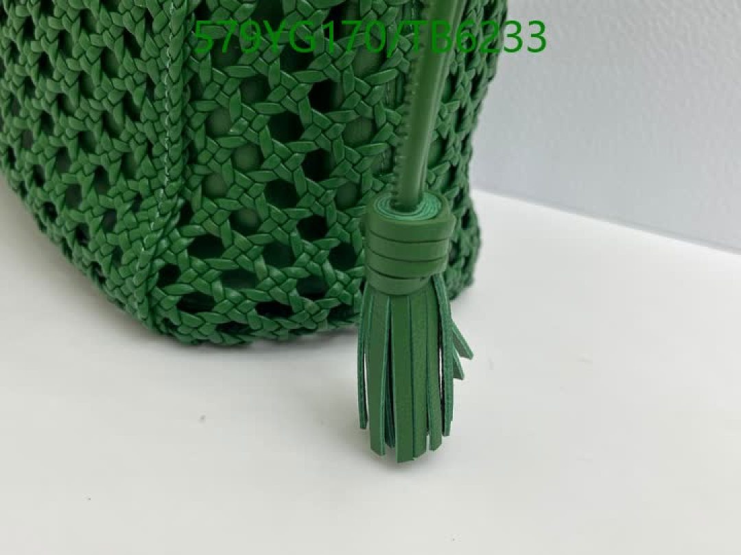 Dior-Bags(5A) Code: TB6233 $: 579USD