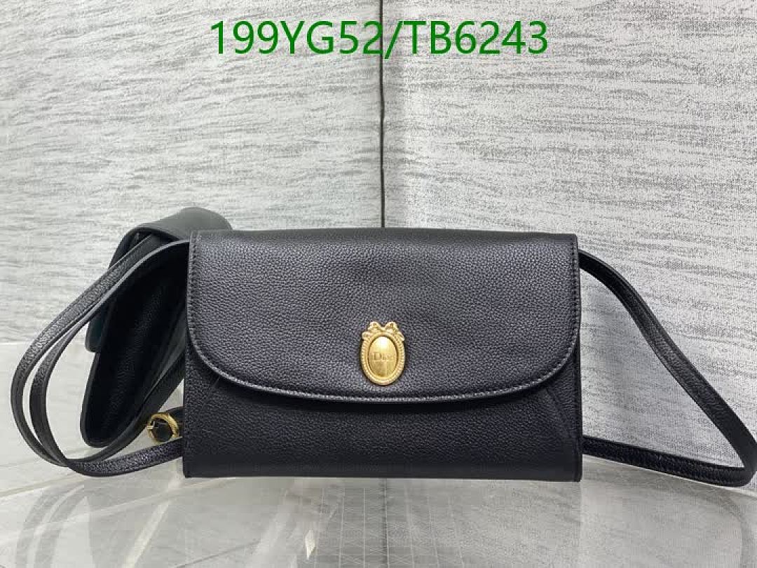 Dior-Bags(5A) Code: TB6243 $: 199USD