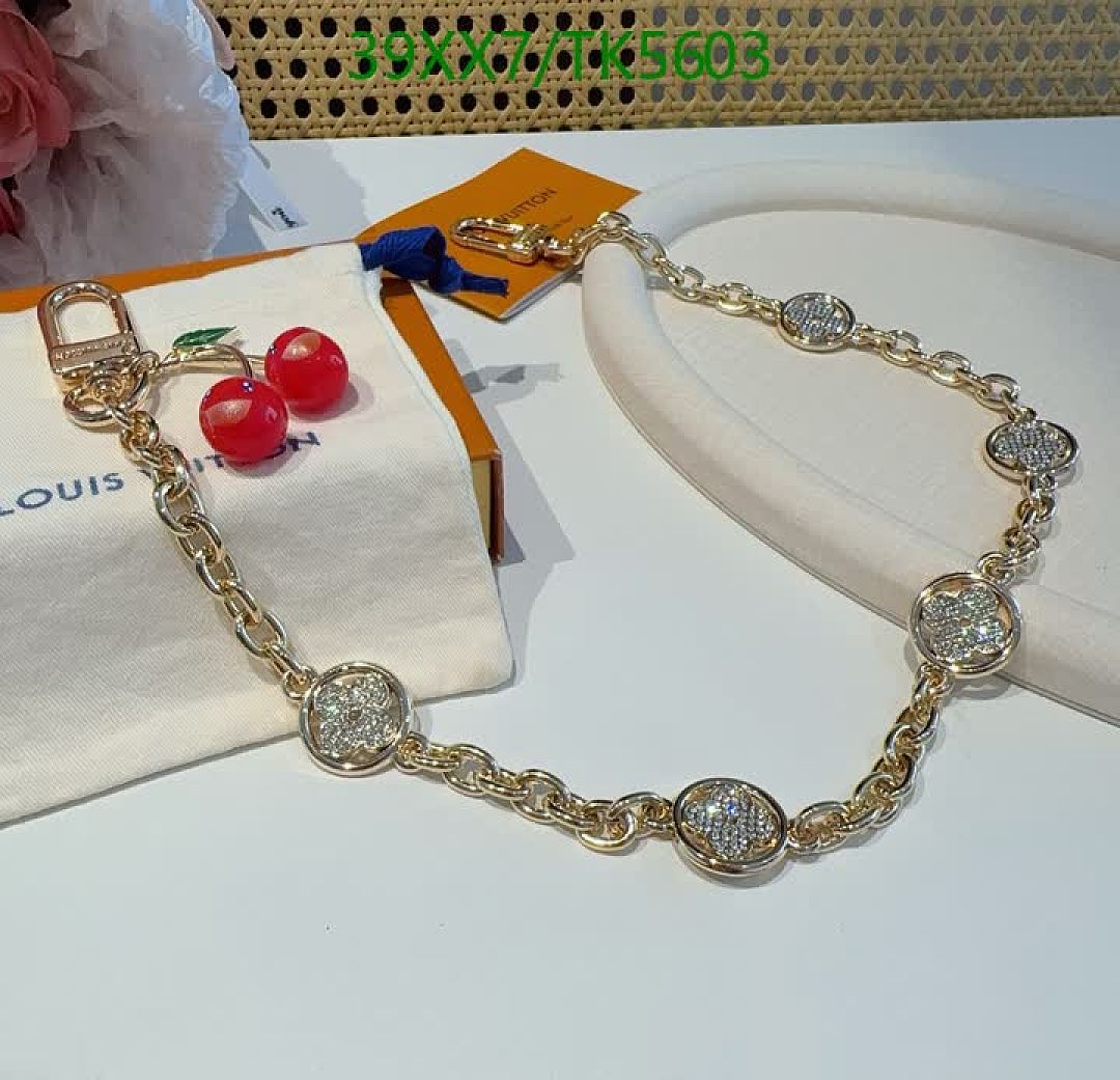 LV-Keychains & Bag Charms Code: TK5603 $: 39USD