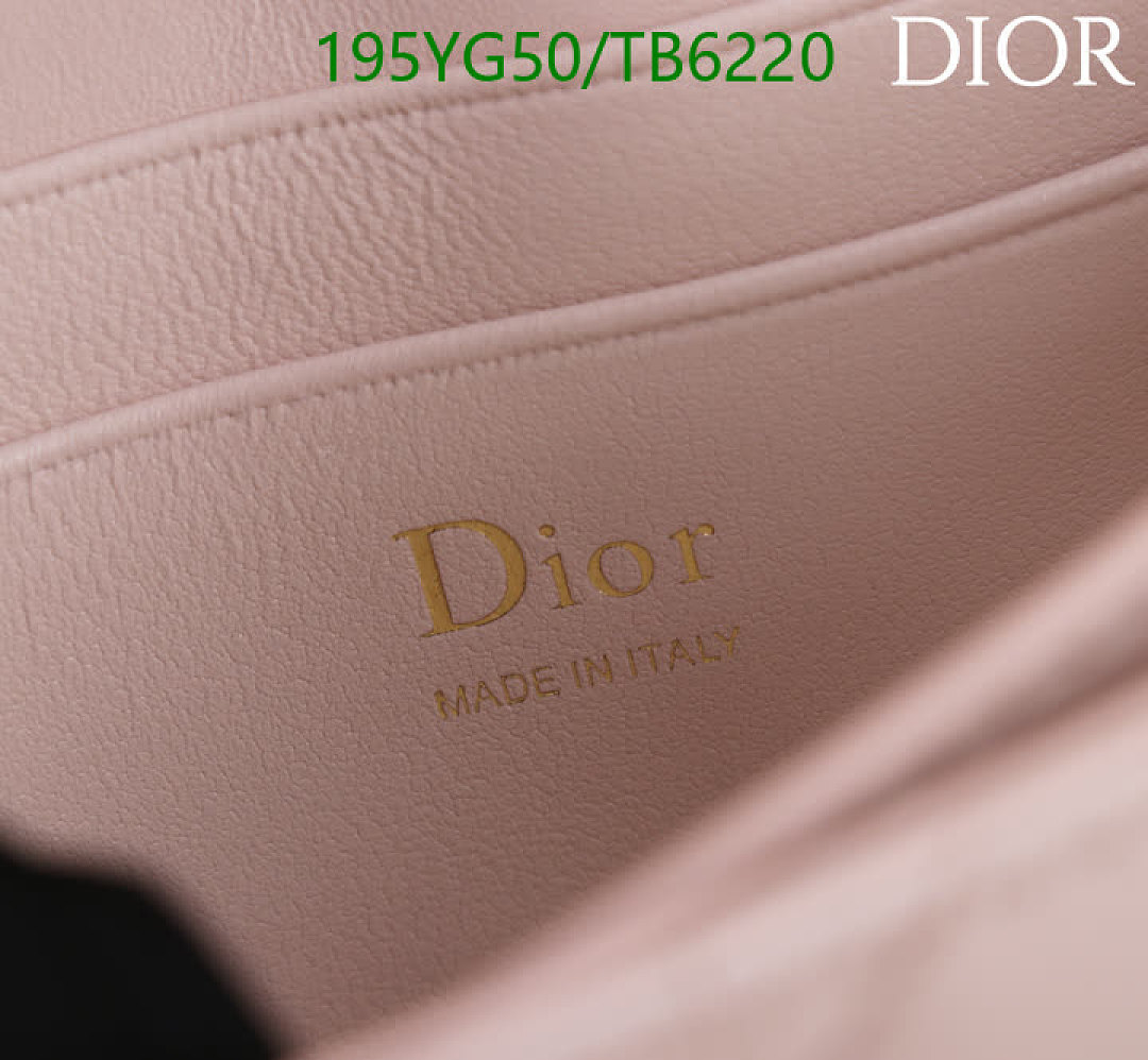 Dior-Bags(5A) Code: TB6220 $: 195USD