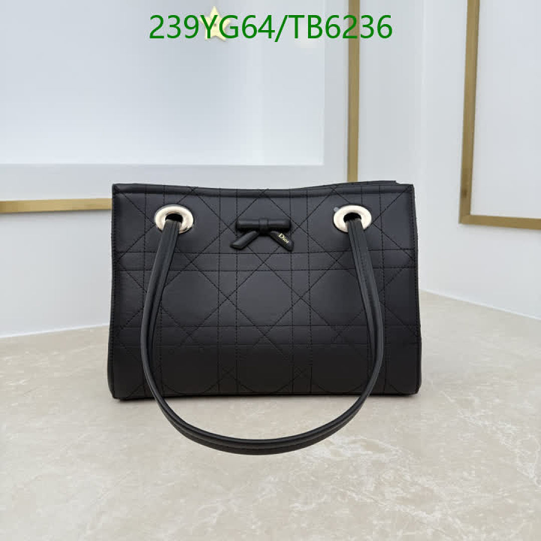 Dior-Bags(5A) Code: TB6236 $: 239USD