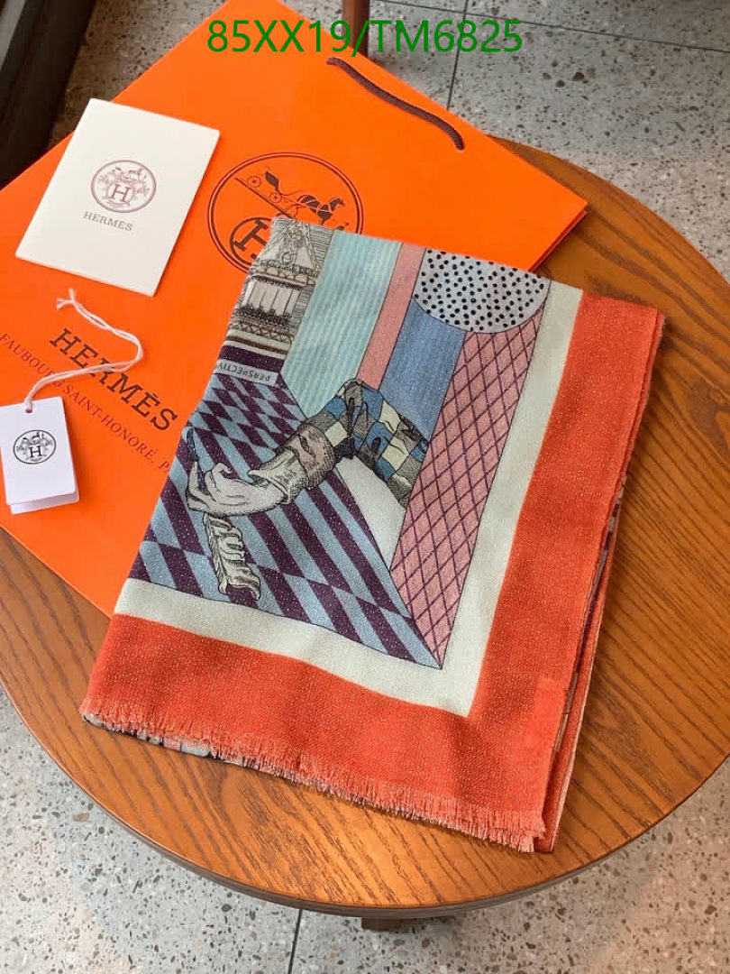 Hermes-Scarves Code: TM6825 $: 85USD
