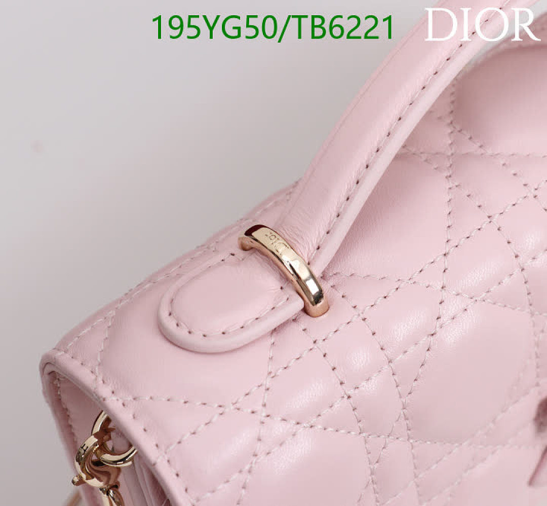 Dior-Bags(5A) Code: TB6221 $: 195USD