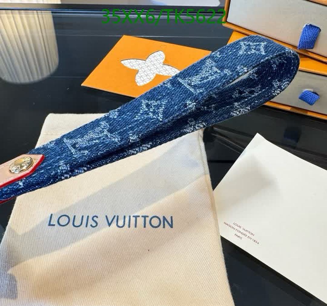 LV-Keychains & Bag Charms Code: TK5622 $: 35USD
