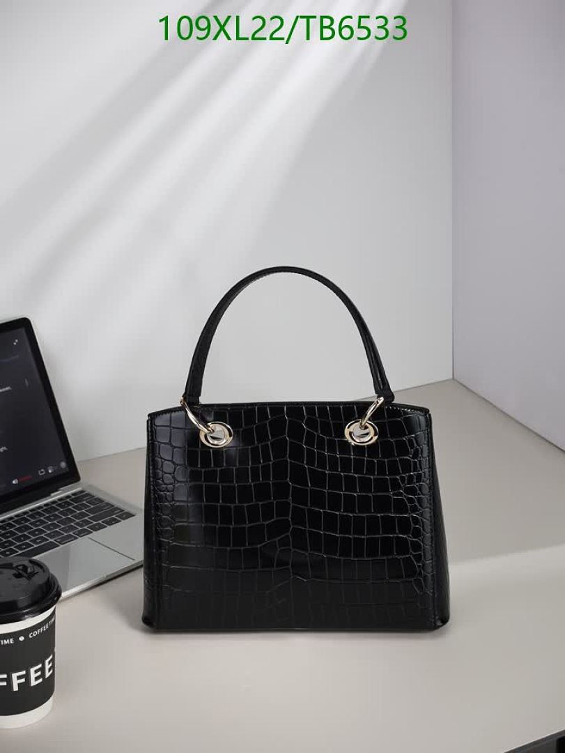 Dior-Bags(4A) Code: TB6533 $: 109USD