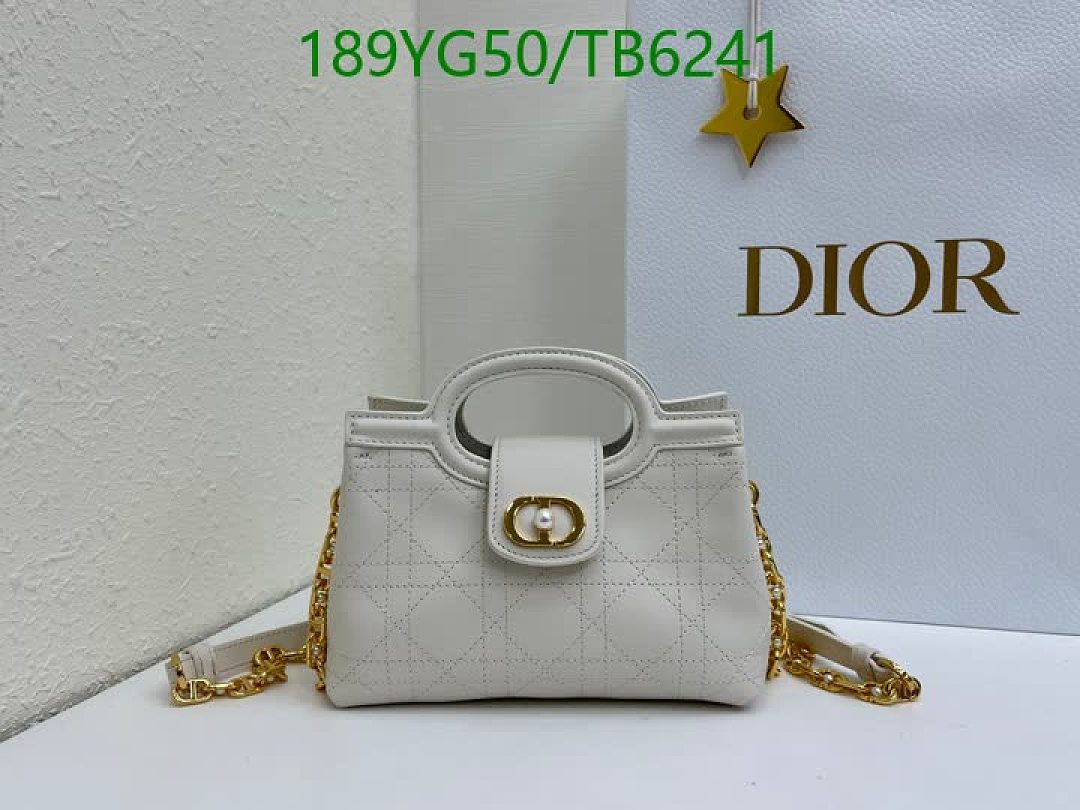 Dior-Bags(5A) Code: TB6241 $: 189USD
