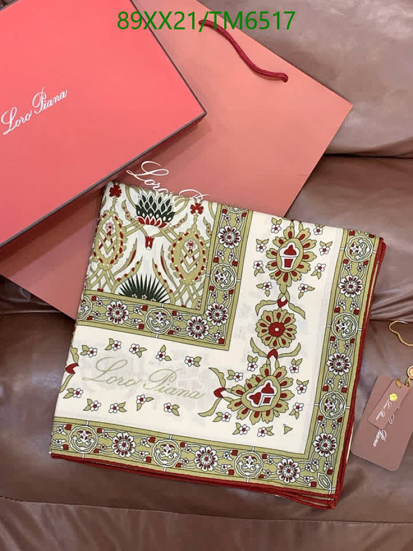 LV-Scarves Code: TM6517 $: 89USD