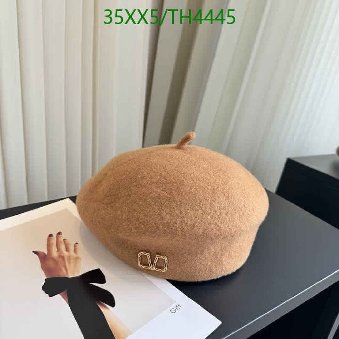 Valentino-Hats Code: TH4445 $: 35USD