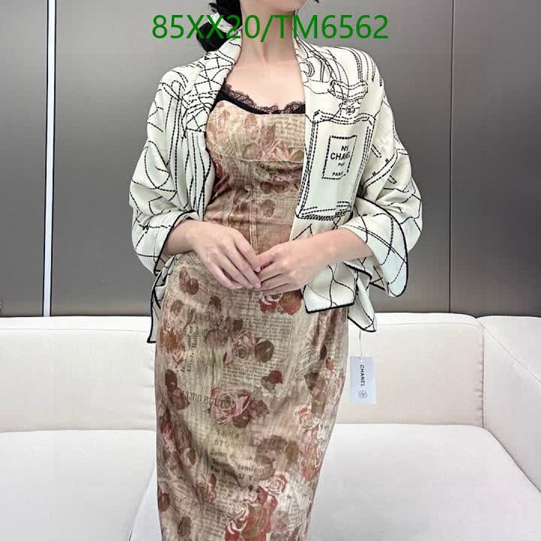 Chanel-Scarves Code: TM6562 $: 85USD