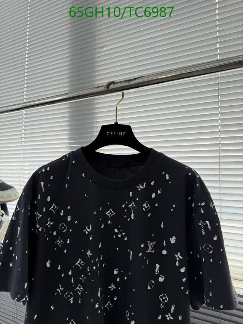 LV-Clothing Code: TC6987 $: 65USD
