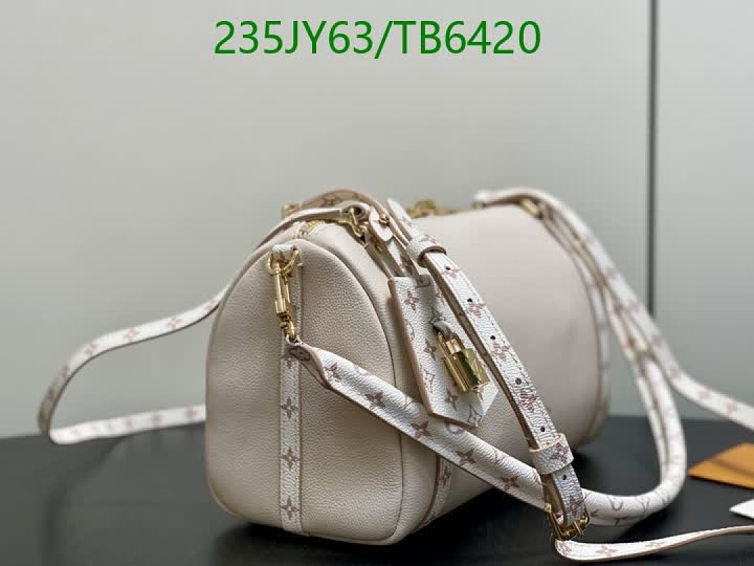 LV-Bags(5A) Code: TB6420 $: 235USD