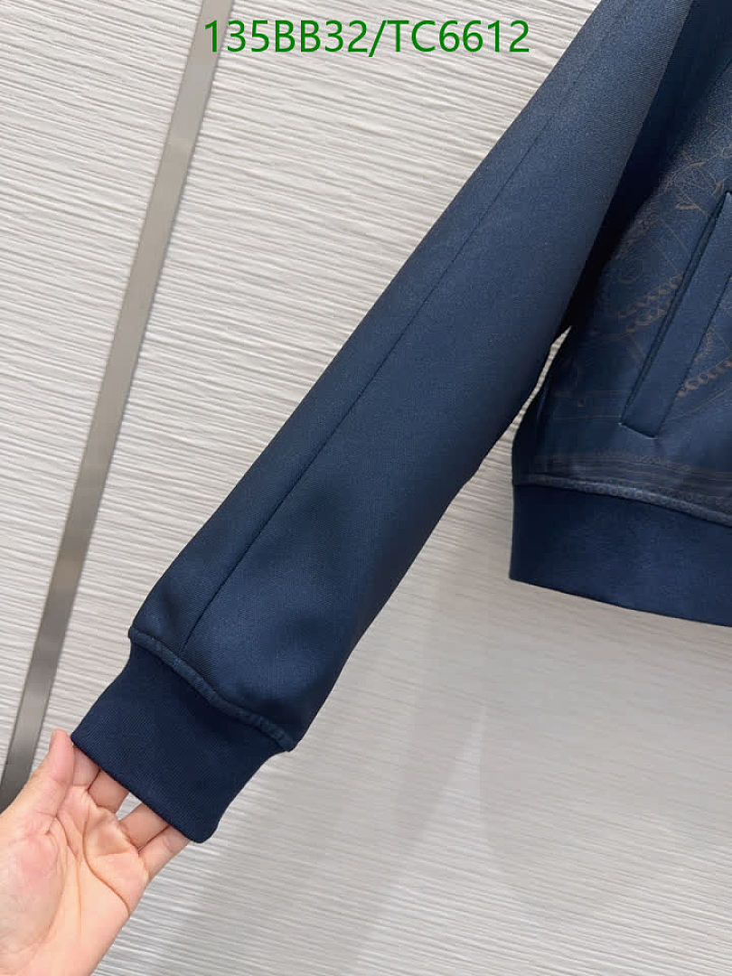 LV-Clothing Code: TC6612 $: 135USD
