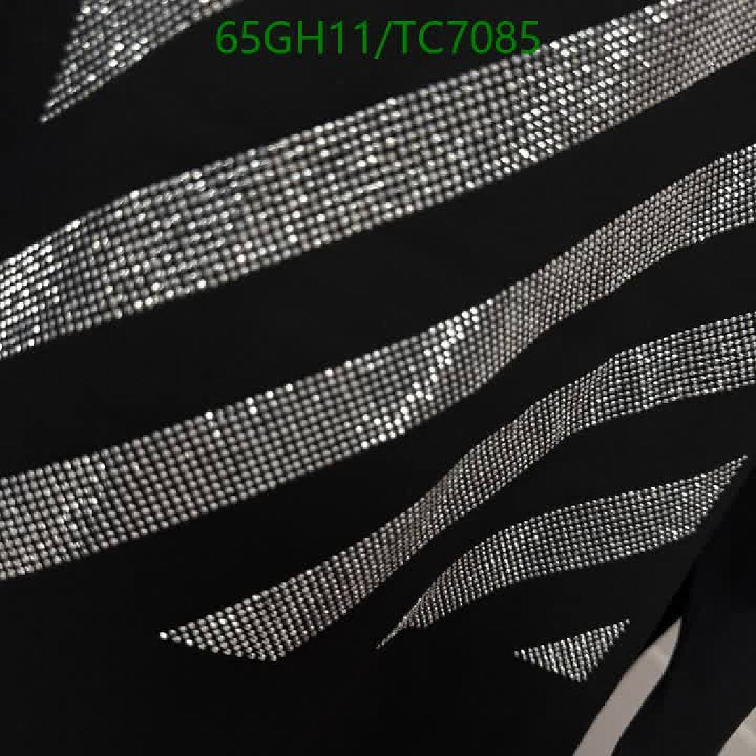 LV-Clothing Code: TC7085 $: 65USD
