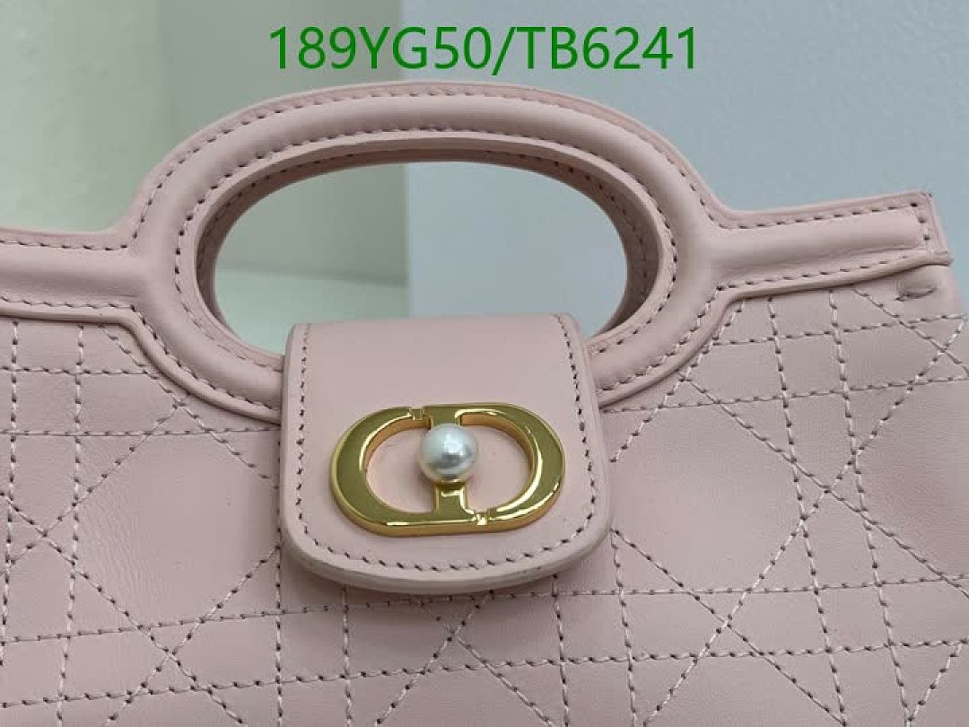Dior-Bags(5A) Code: TB6241 $: 189USD