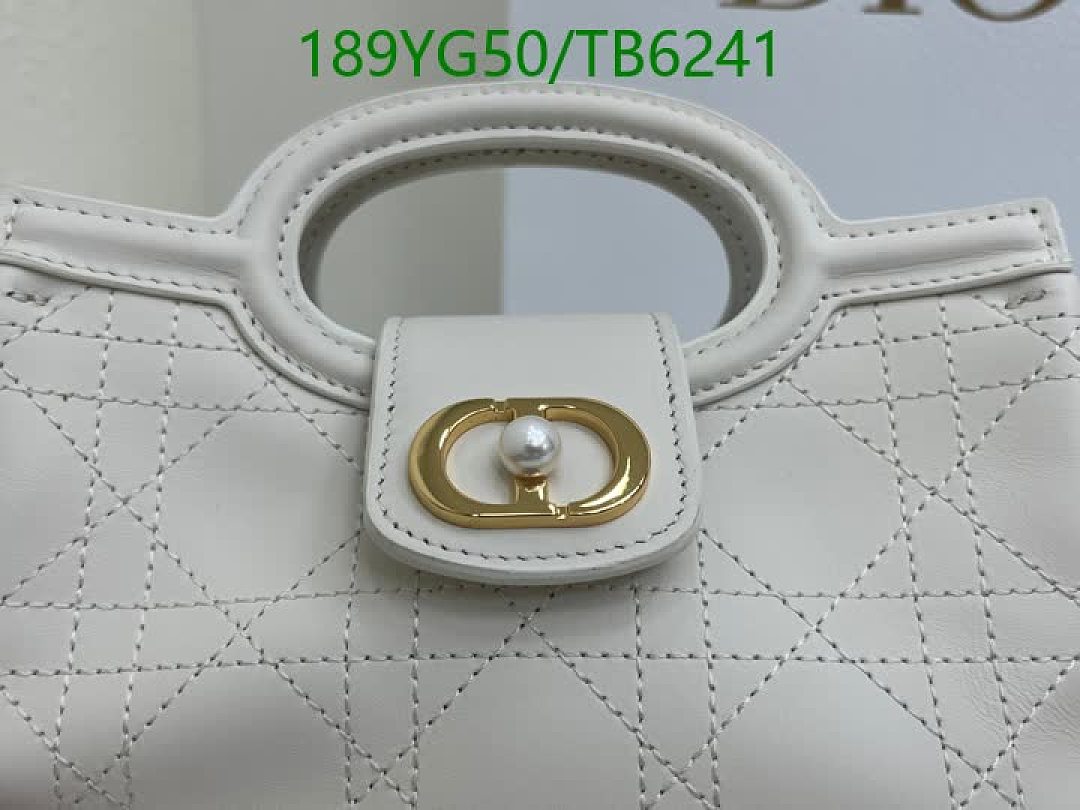 Dior-Bags(5A) Code: TB6241 $: 189USD