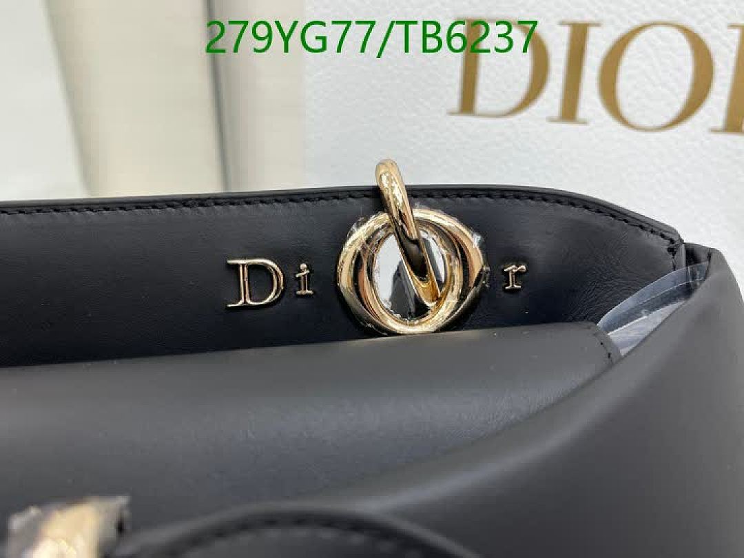 Dior-Bags(5A) Code: TB6237 $: 279USD