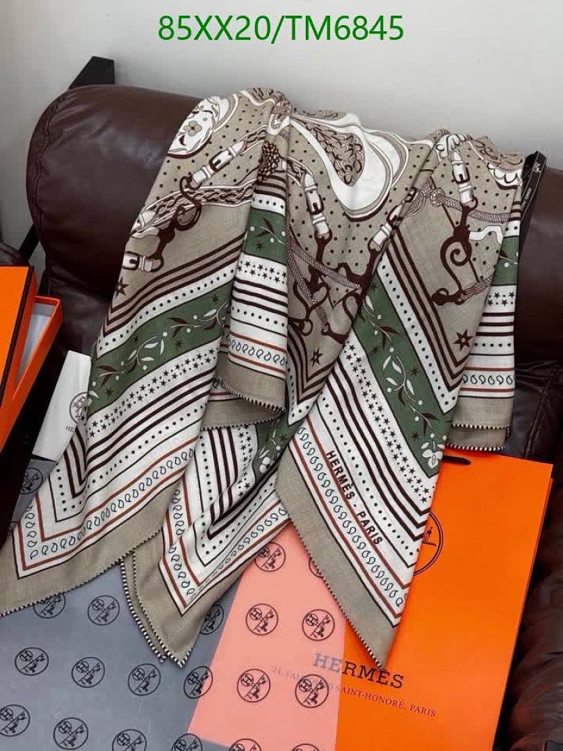 Hermes-Scarves Code: TM6845 $: 85USD