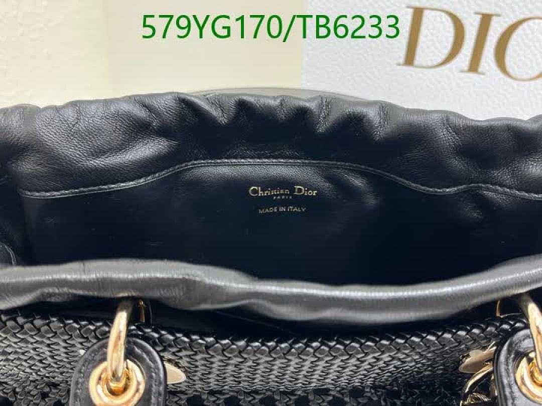Dior-Bags(5A) Code: TB6233 $: 579USD