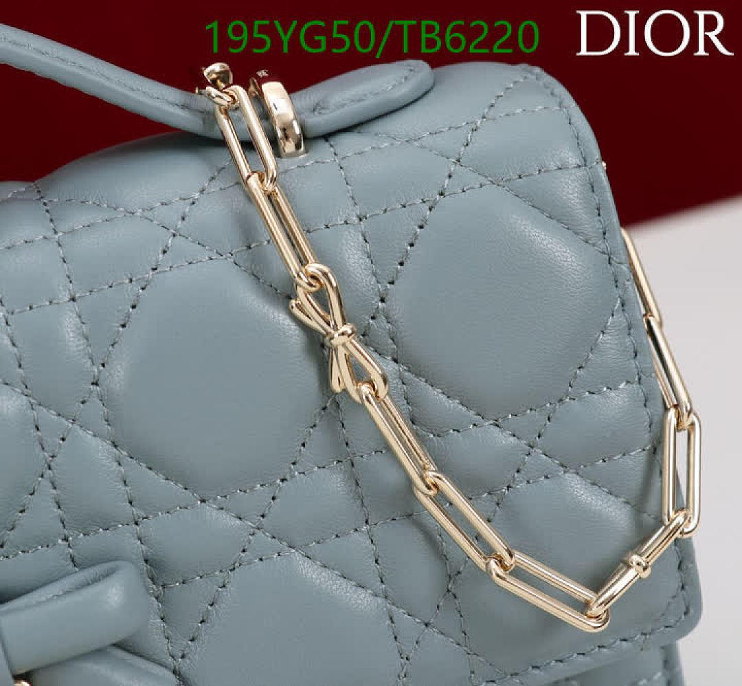 Dior-Bags(5A) Code: TB6220 $: 195USD