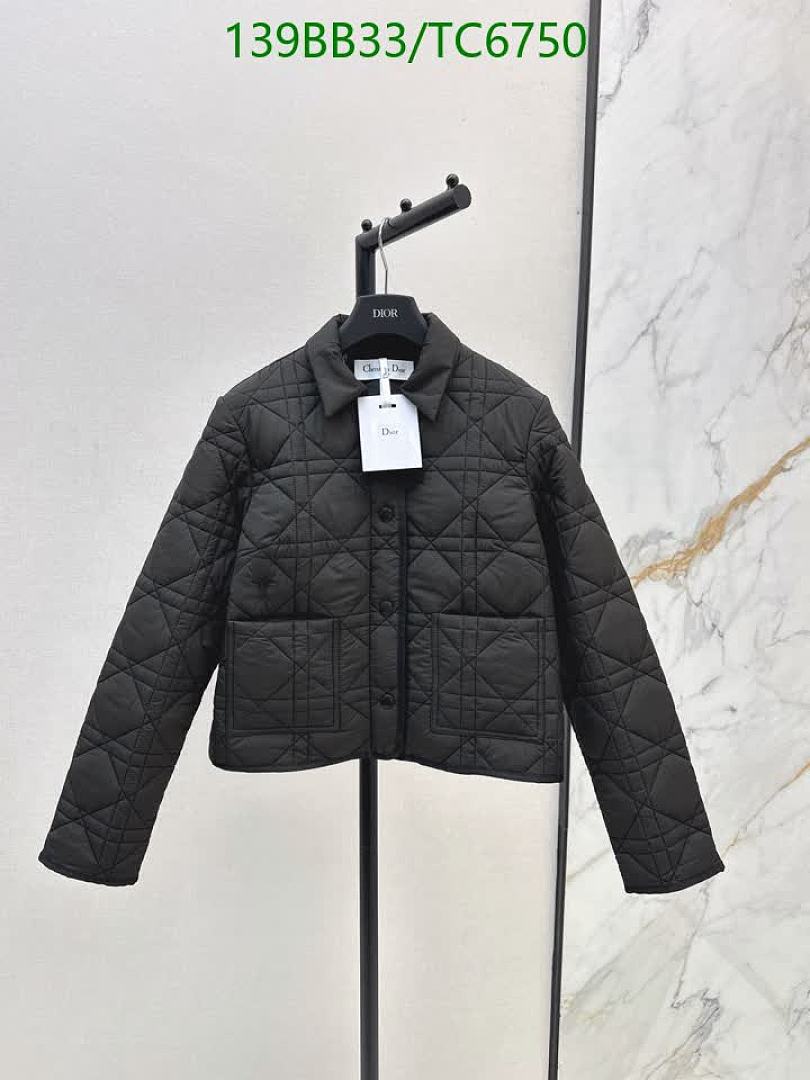 Dior-Clothing Code: TC6750 $: 139USD