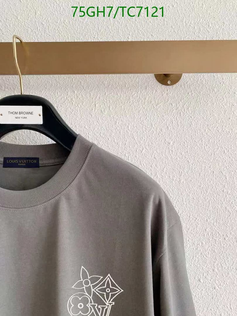LV-Clothing Code: TC7121 $: 75USD