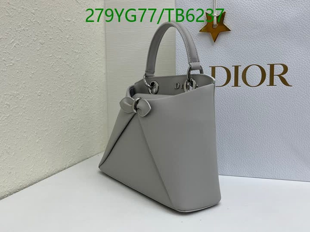 Dior-Bags(5A) Code: TB6237 $: 279USD