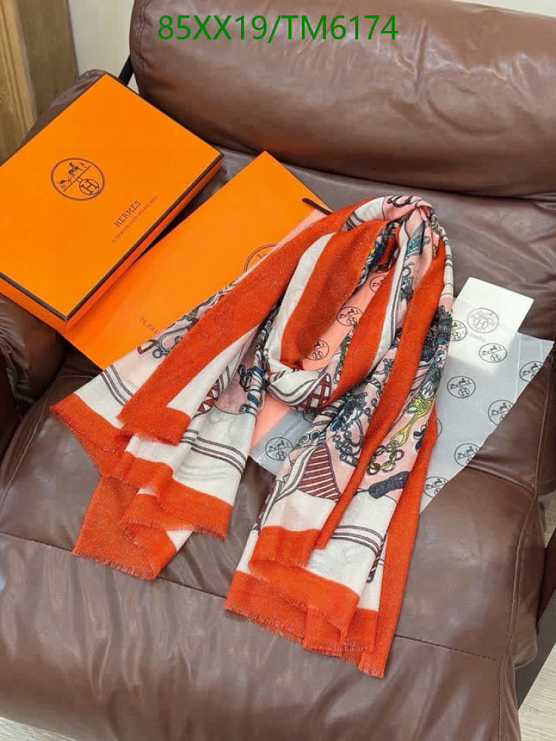 Hermes-Scarves Code: TM6174 $: 85USD