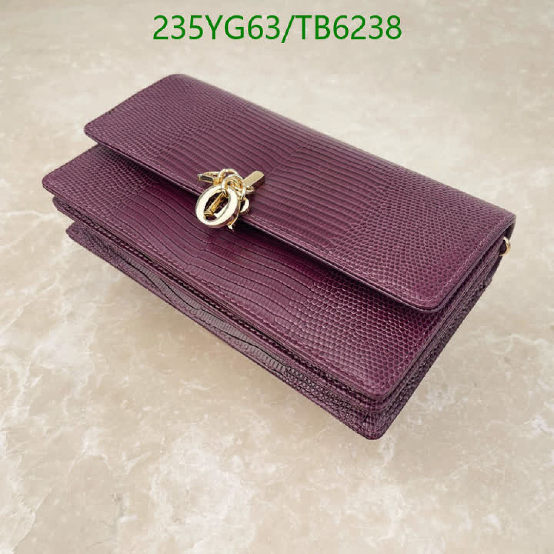 Dior-Bags(5A) Code: TB6238 $: 235USD
