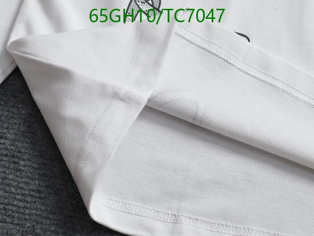 LV-Clothing Code: TC7047 $: 65USD