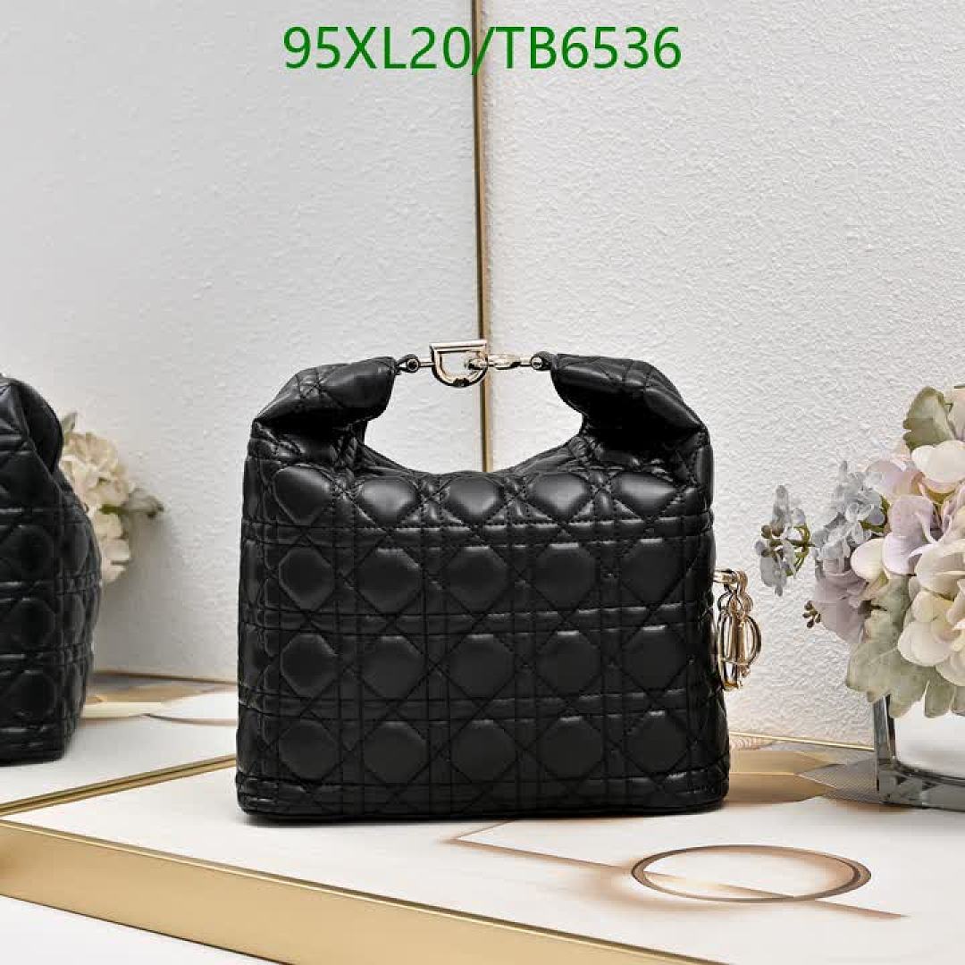Dior-Bags(4A) Code: TB6536 $: 95USD
