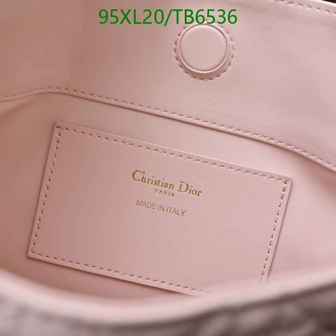 Dior-Bags(4A) Code: TB6536 $: 95USD