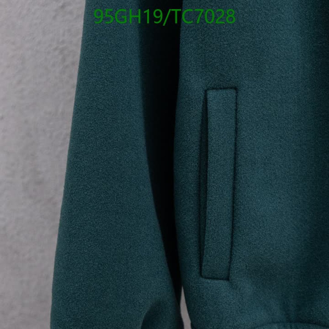 LV-Clothing Code: TC7028 $: 95USD