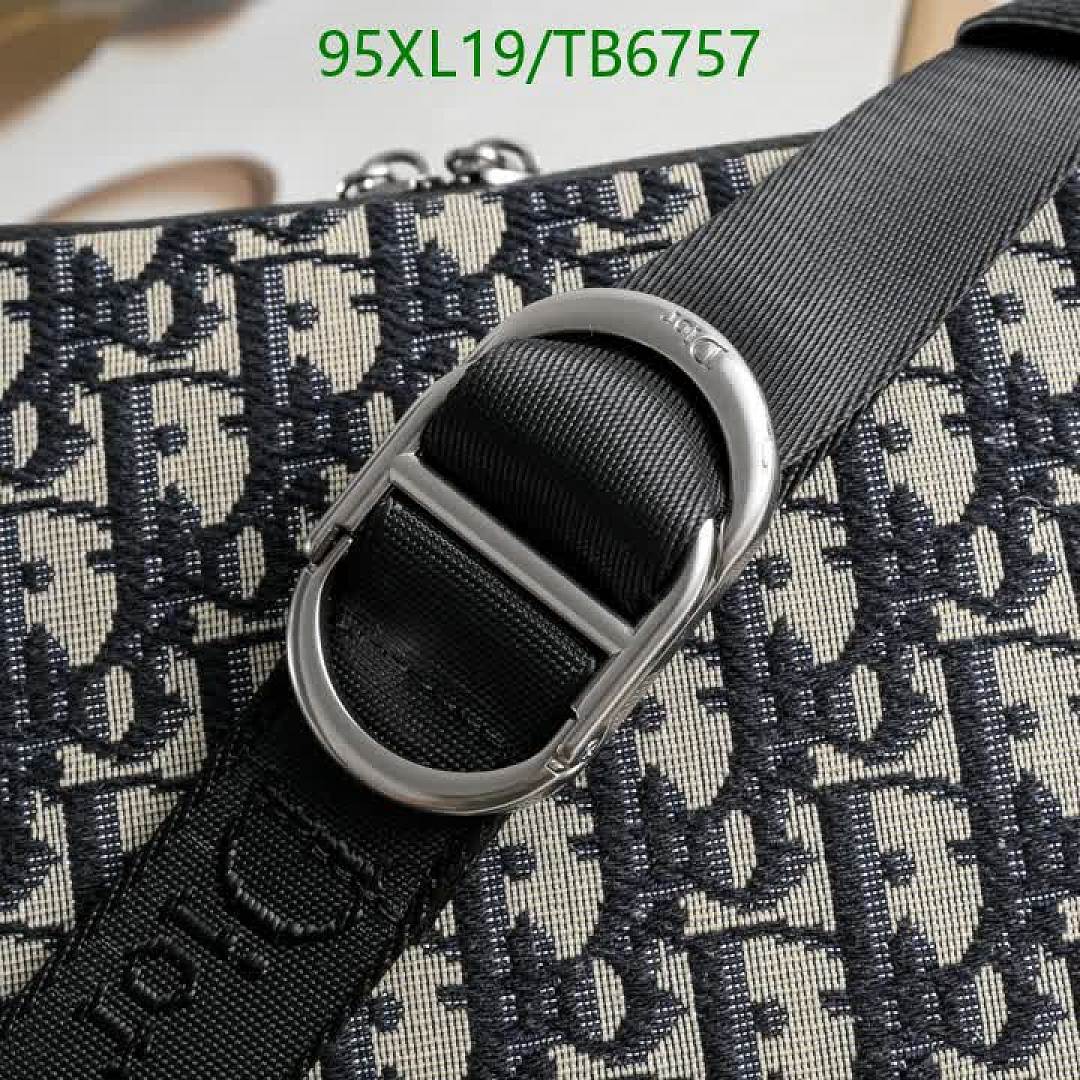 Dior-Bags(4A) Code: TB6757 $: 95USD