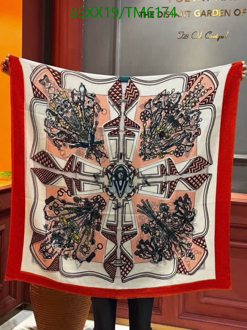 Hermes-Scarves Code: TM6174 $: 85USD