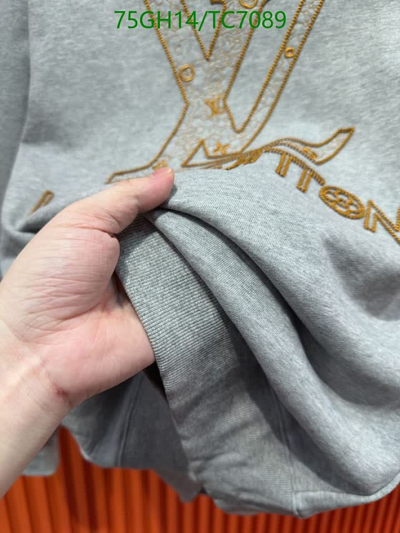 LV-Clothing Code: TC7089 $: 75USD
